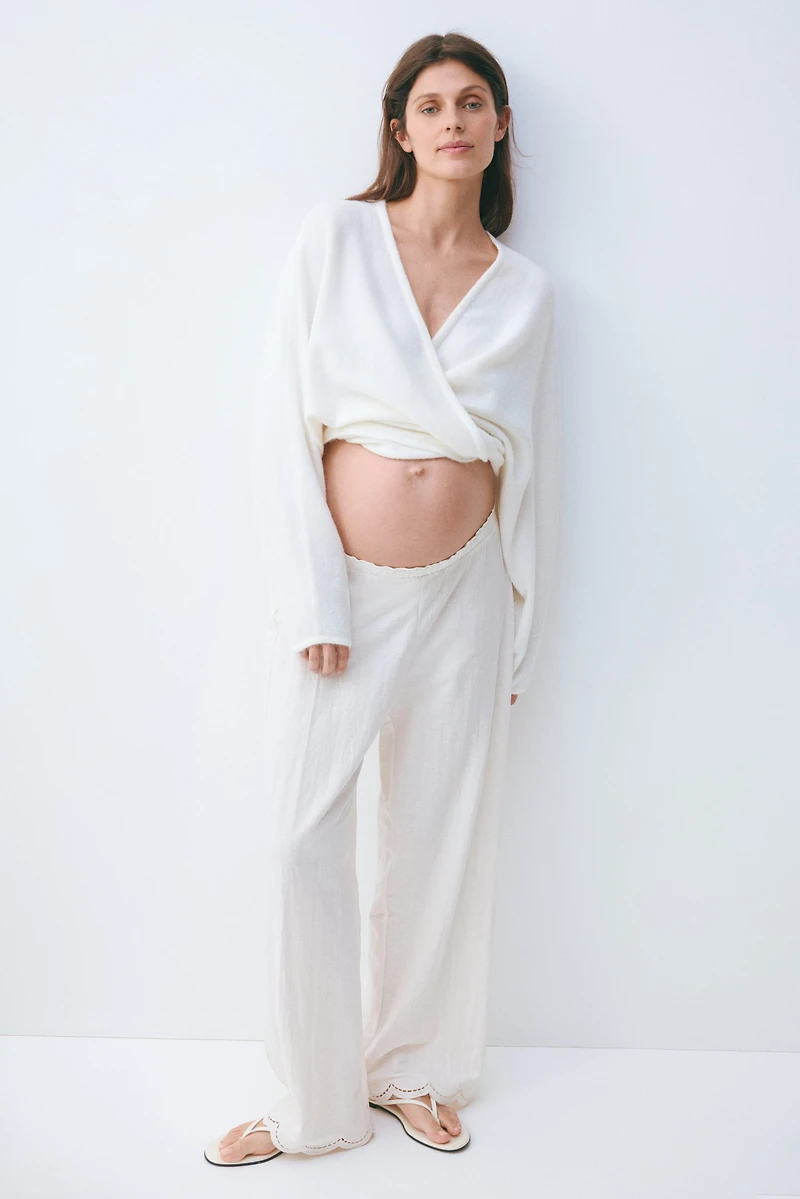 MAMA Scalloped Pull-On Pants