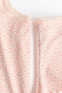 Pyjama côtelé avec dentelle