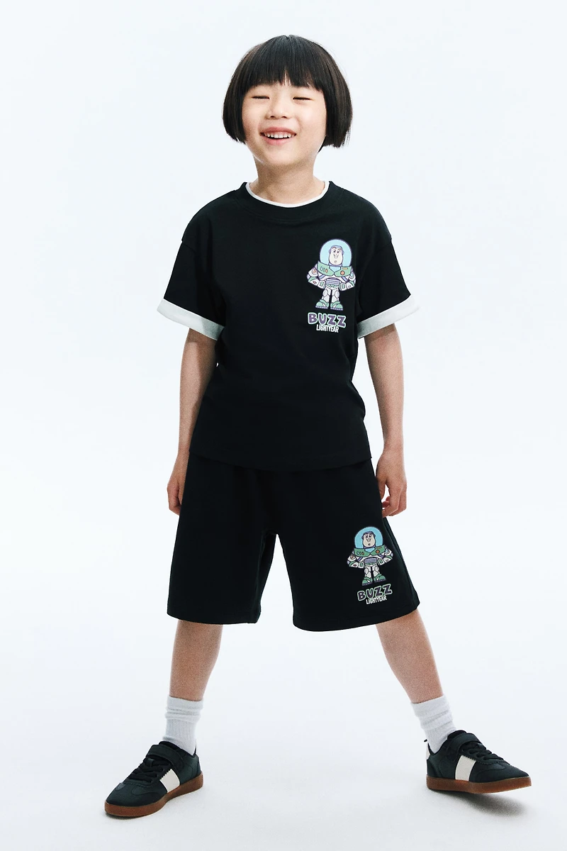 Sweatshorts with Printed Motif