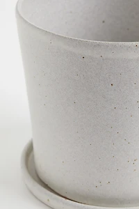 Pot de fleurs avec soucoupe