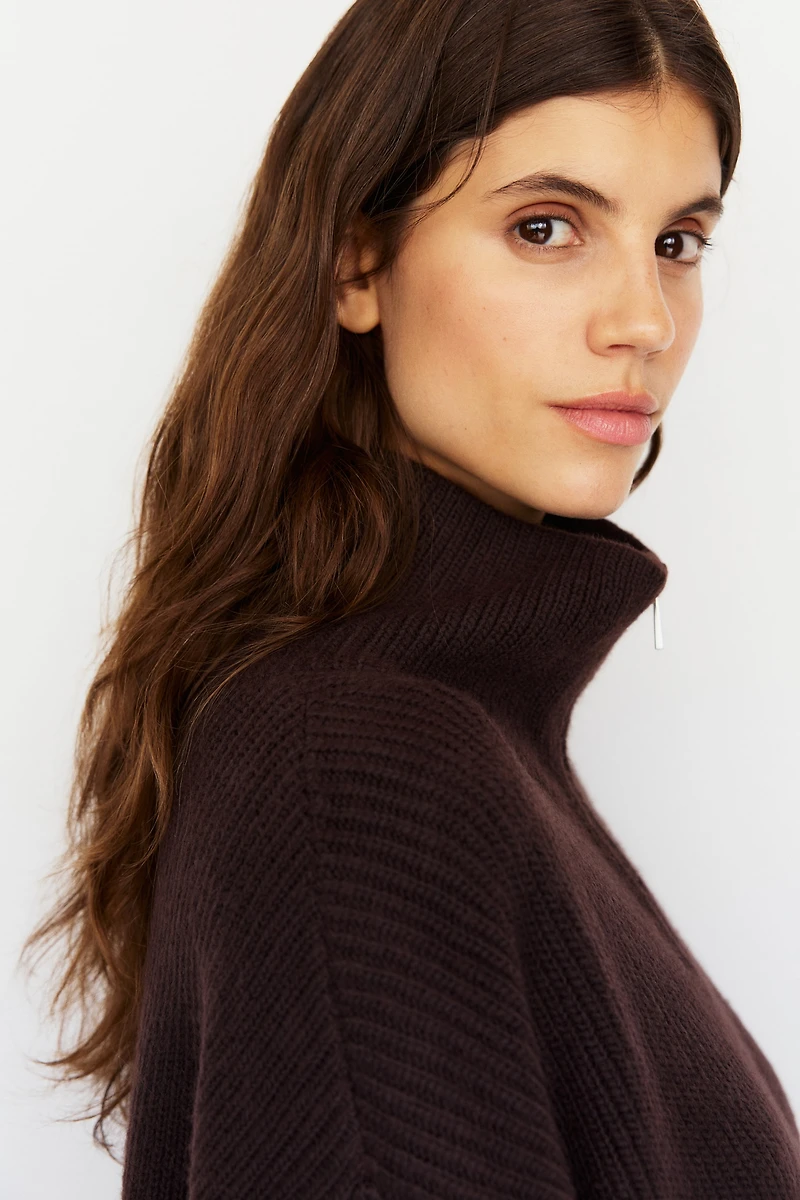 MAMA Before & After Half-zip Sweater