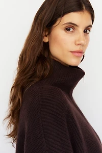 MAMA Before & After Half-zip Sweater