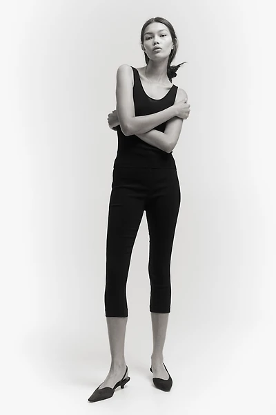 Capri Pants