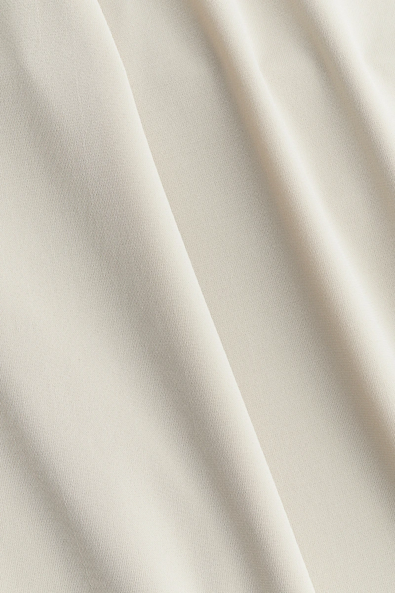 Haut asymétrique