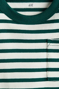 Long-sleeved T-shirt