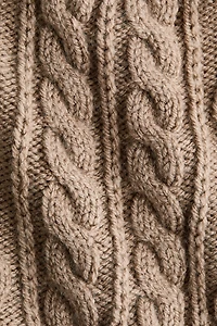 Haut tube en tricot torsadé