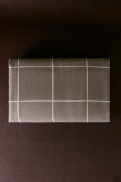 Reversible Bed Throw
