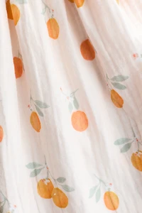 Robe à bords festonnés