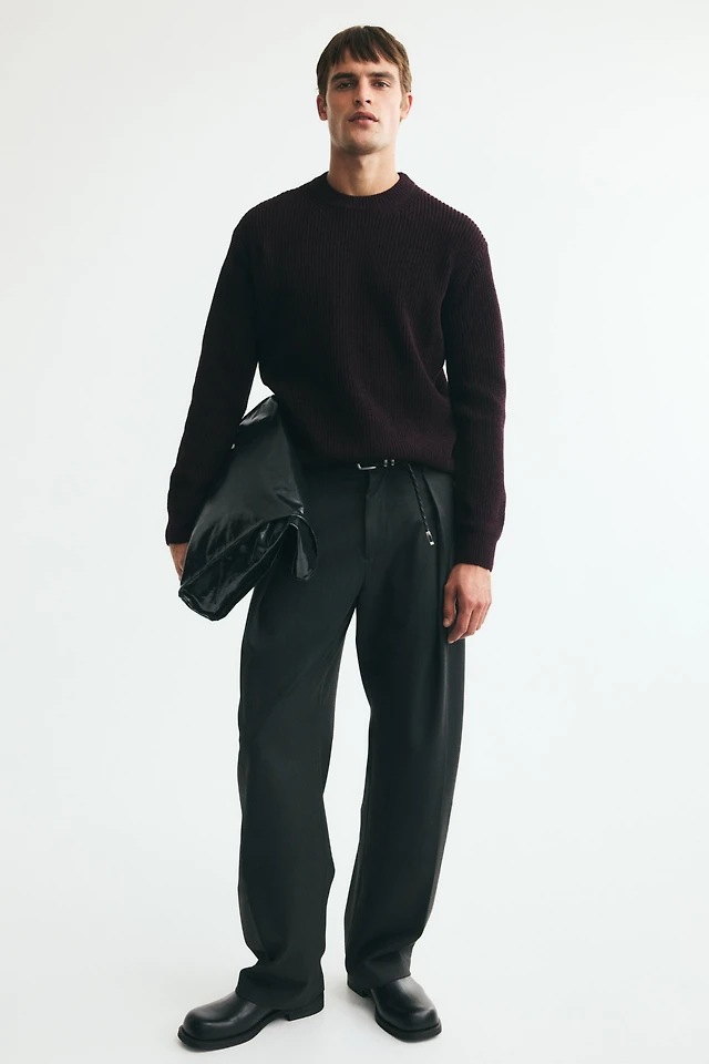 Relaxed-Fit Rib-Knit Sweater