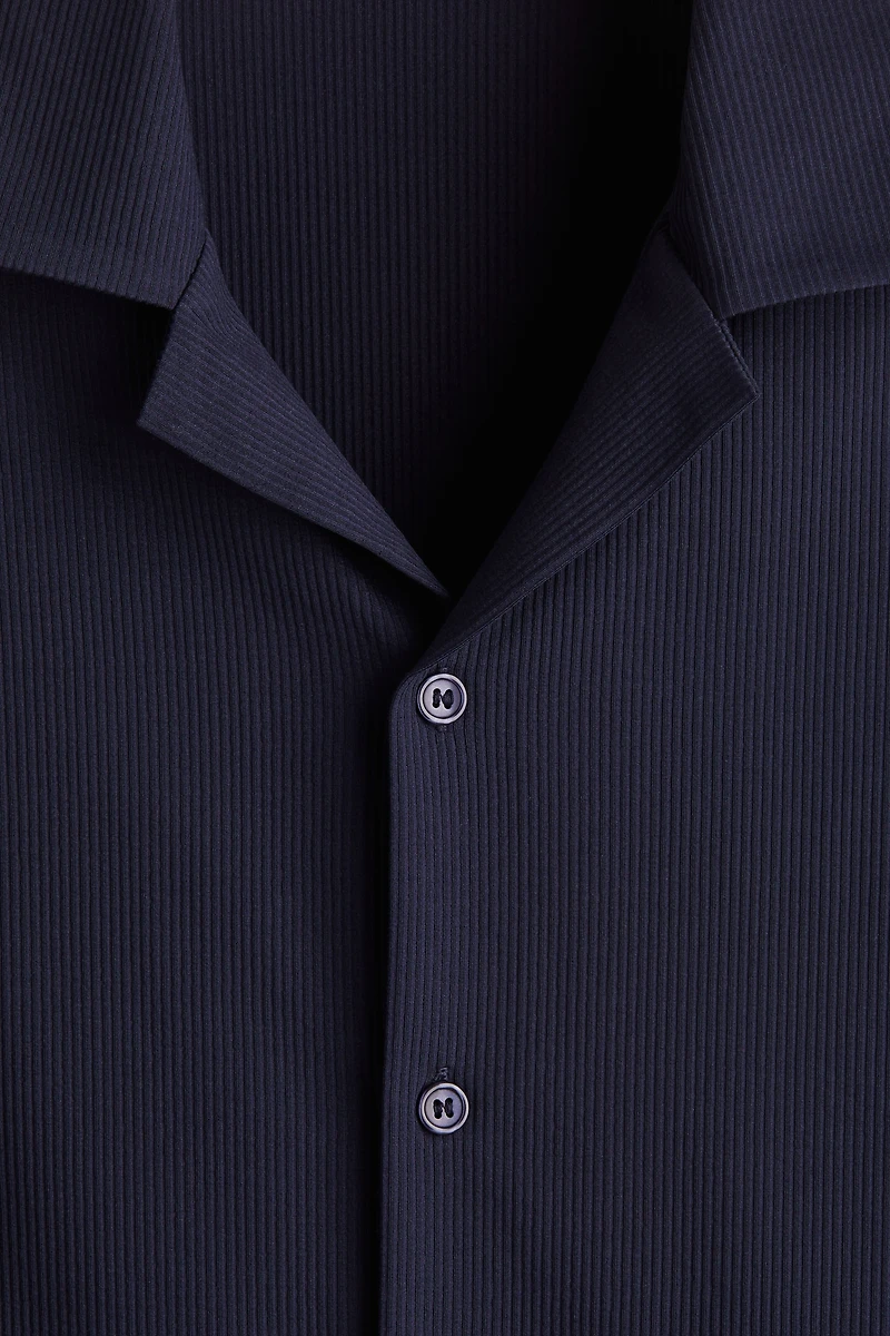 Regular-Fit Ribbed Resort Shirt