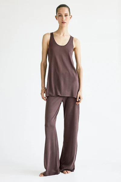 Long Fine-Knit Top