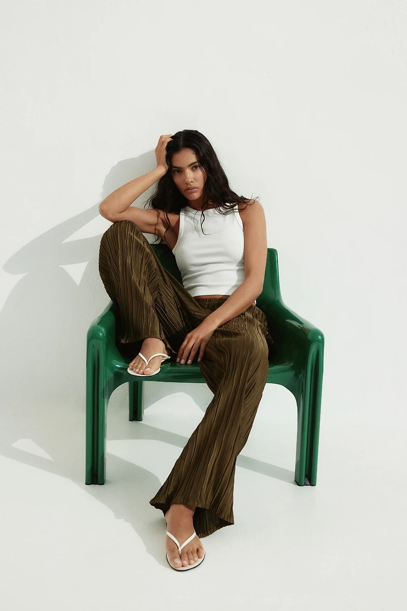 Crinkled Pull-On Pants