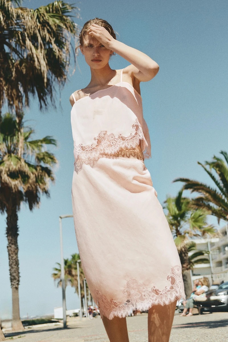 Lace-Trimmed Ramie Top