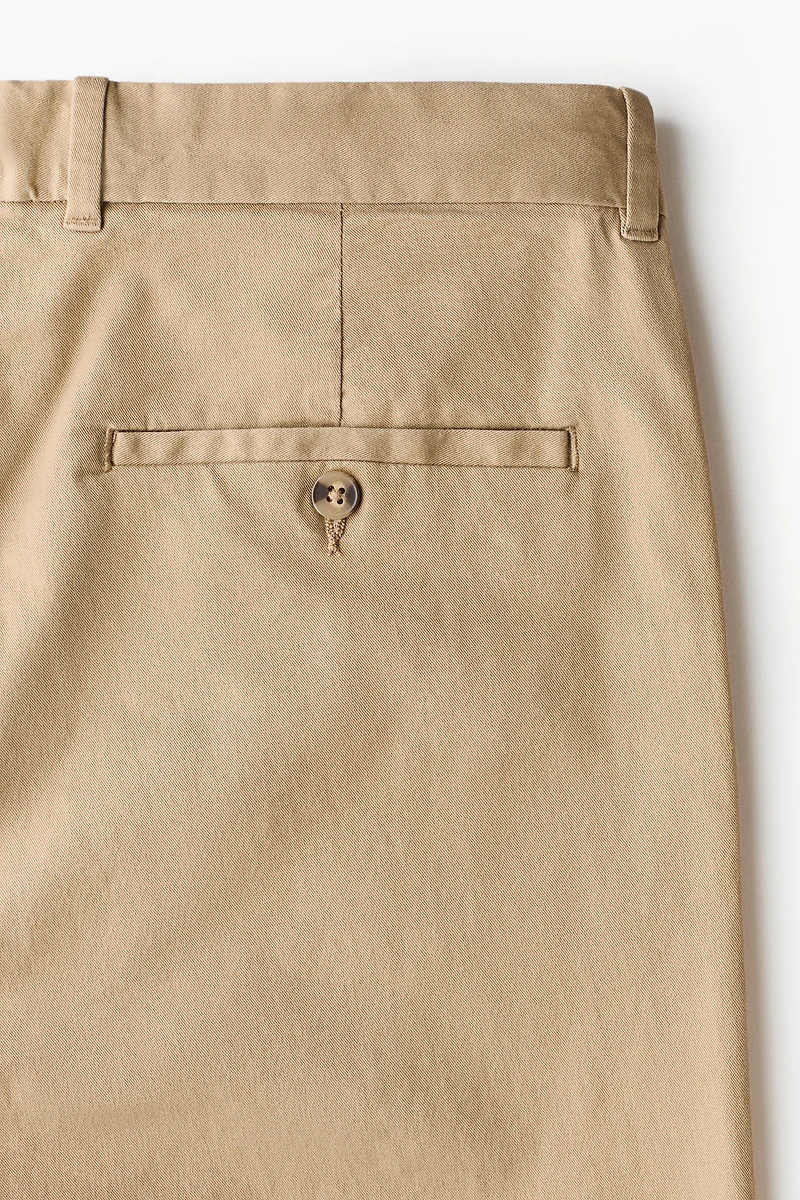 Pantalon de coutil près du corps en coton