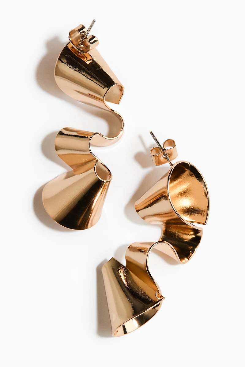 Wavy earrings