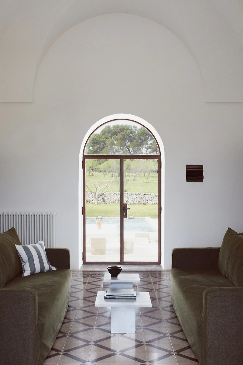 Linen-Blend Cushion Cover