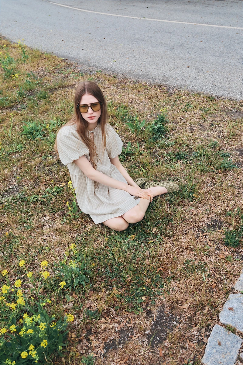 Robe en coton avec liens à nouer devant