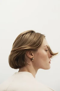 Manteau avec ceinture à nouer