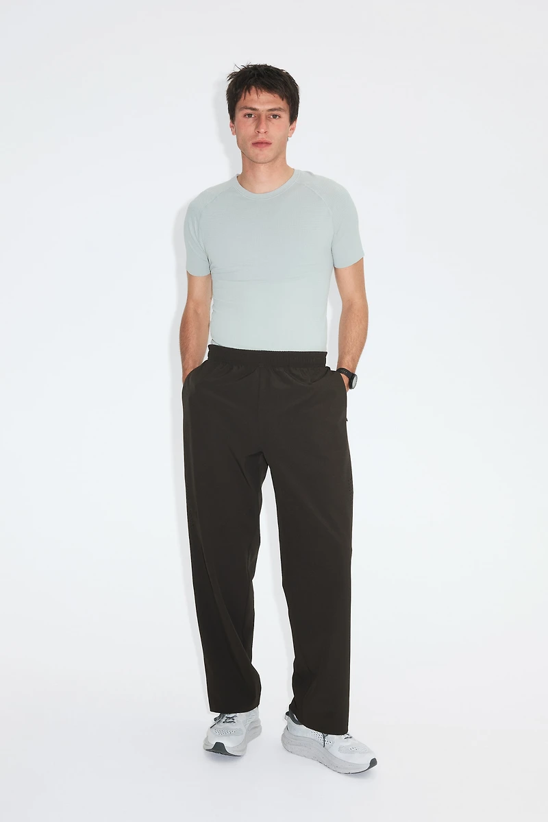 Muscle Fit Sports T-Shirt with DryMove™