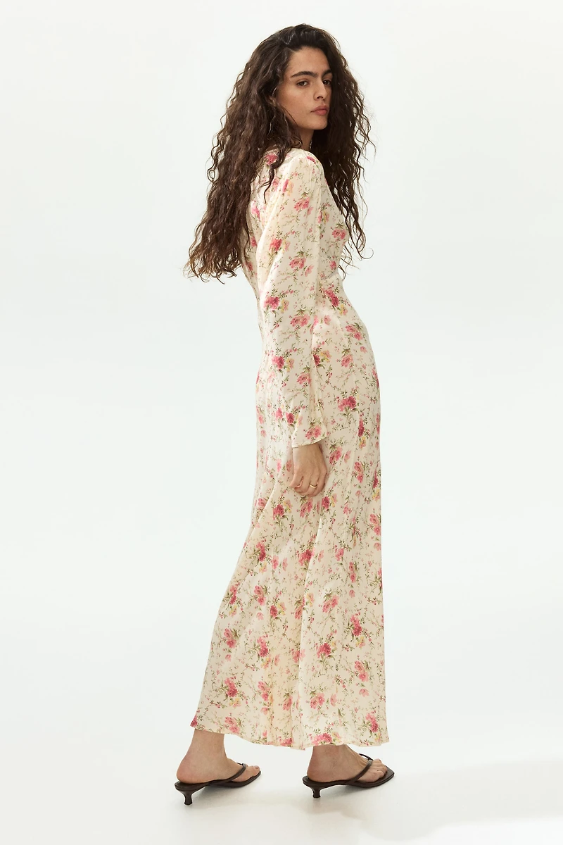 Long-Sleeved Viscose Dress