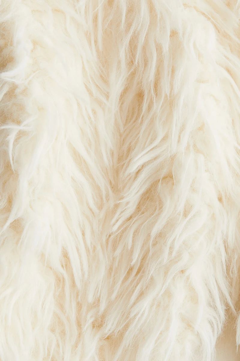 Veste sans manches duveteuse