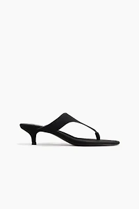 Sandales à petit talon