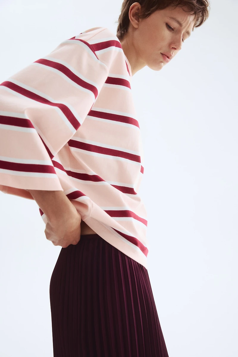 Loose-Fit Cotton Top