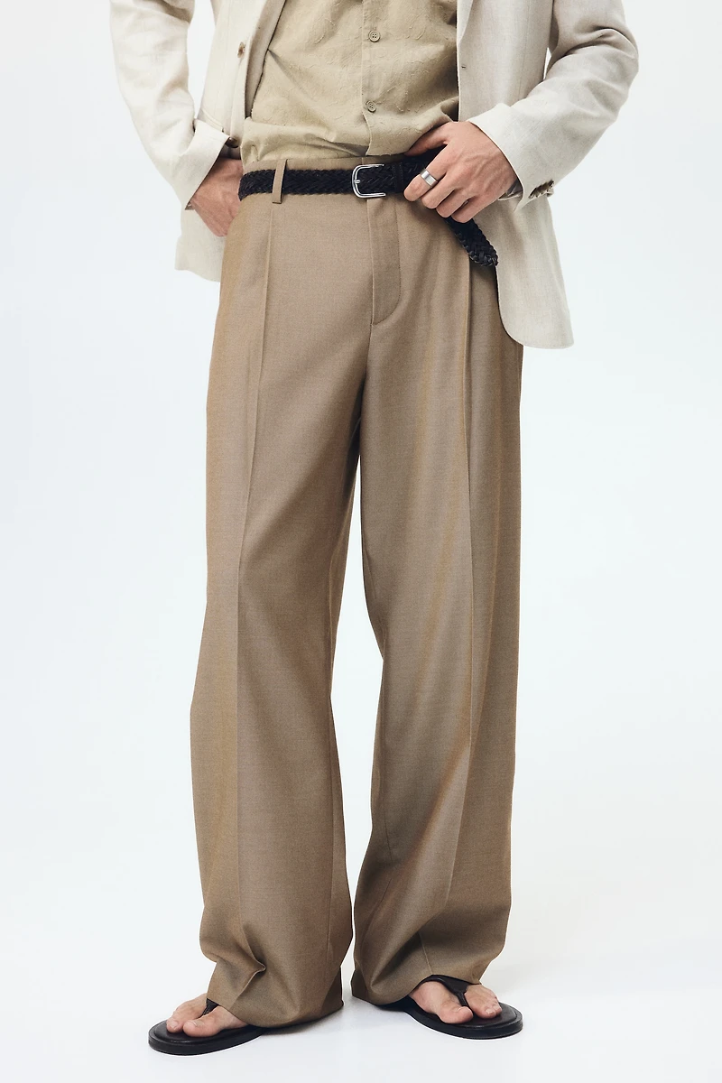 Loose-Fit Tailored Pants