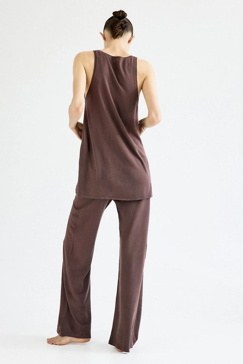 Long Fine-Knit Top