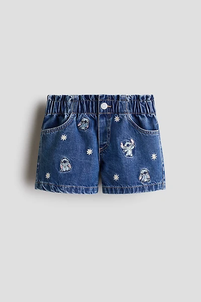 Short en denim avec motifs
