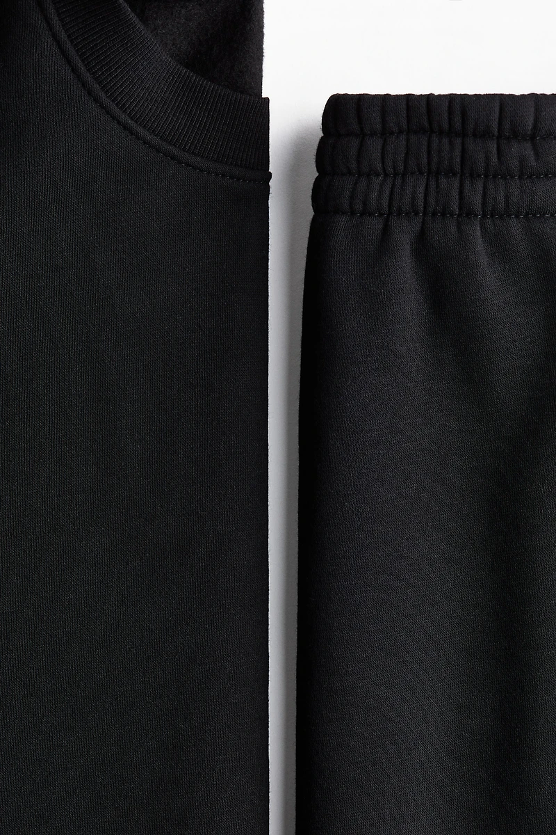 2-Piece Sweatshirt and Joggers Set