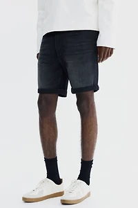 Short près du corps en denim