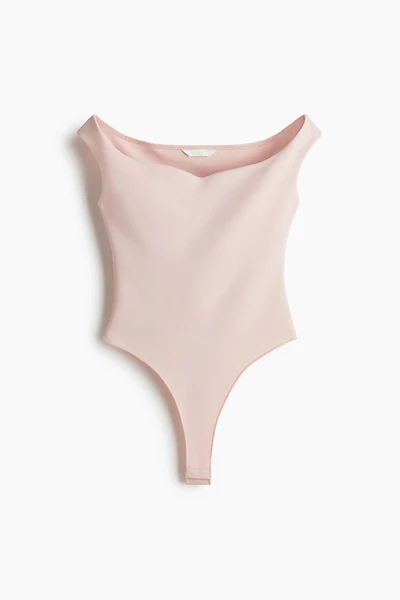 Maillot tanga à épaules dénudées
