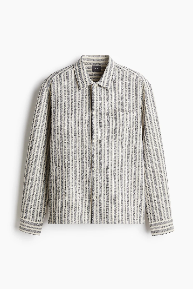 Chemise texturée coupe classique