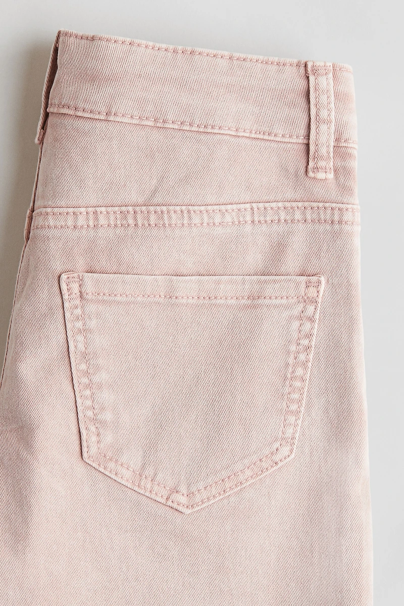 Pantalon à jambes larges en sergé