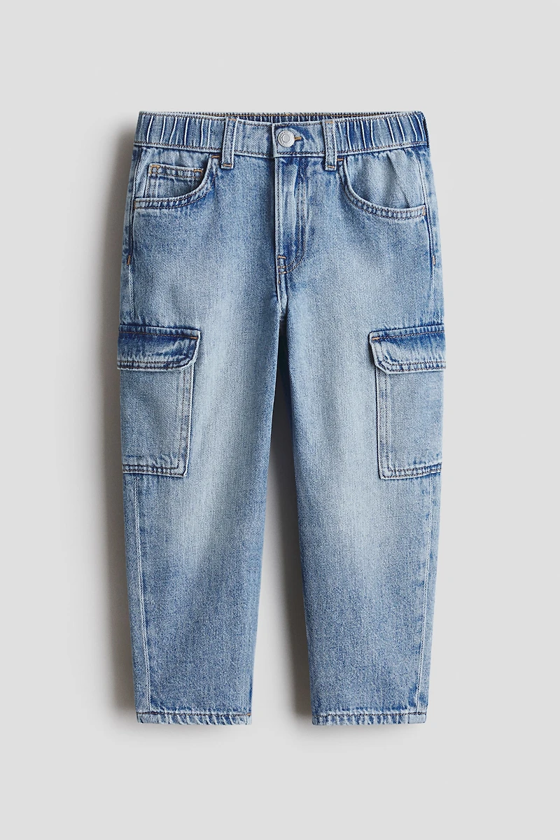 Relaxed Tapered Fit Jeans