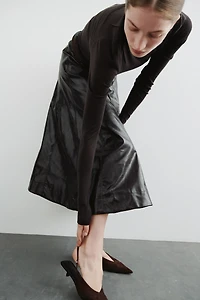 Escarpins à bride arrière avec petit talon