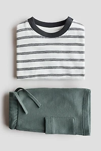 2-Piece T-Shirt and Shorts Set