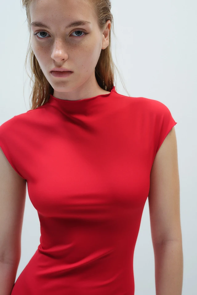H&M Jersey Bodycon Mini Dress at Coquitlam Centre in Coquitlam, BC