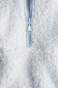 Chandail en polar à col fermeture éclair