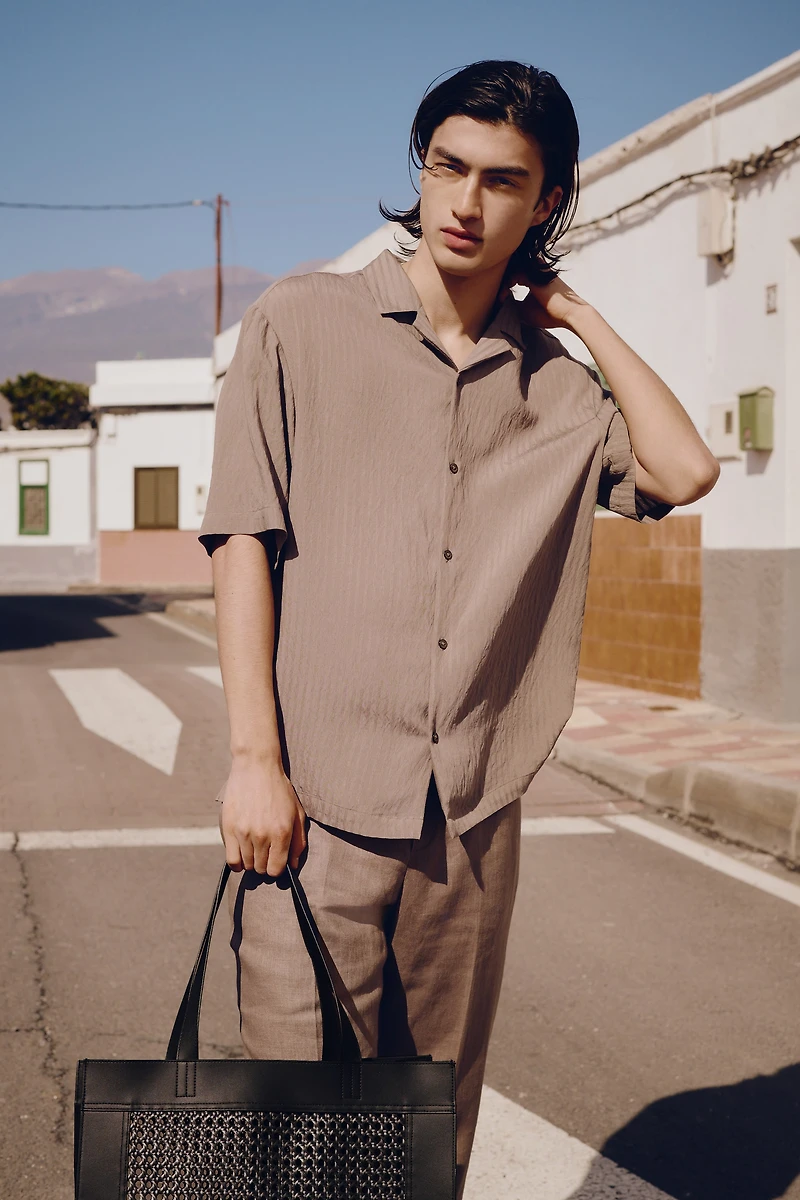 Loose-Fit Crinkled Resort Shirt