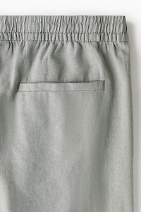 Regular Fit Linen-Blend Shorts