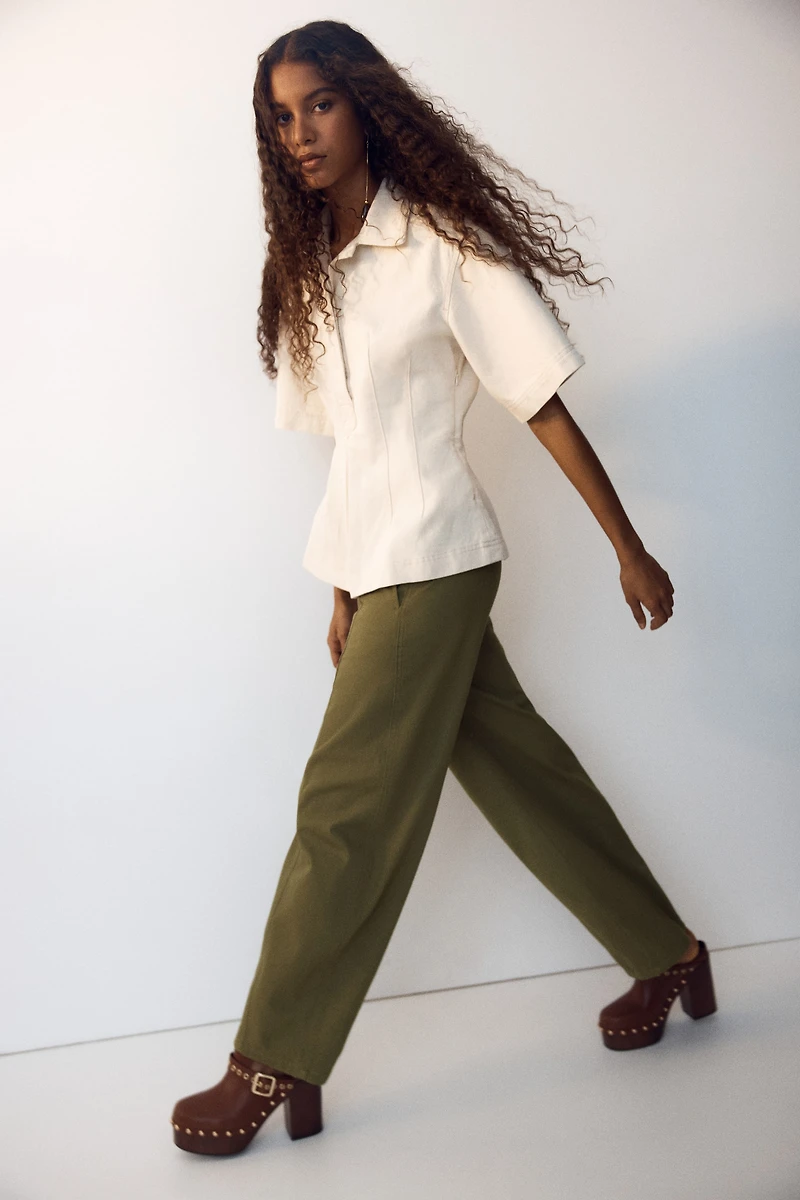 Barrel-Leg Cargo Pants