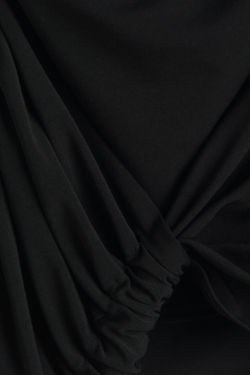 Haut à dos nu avec panneau drapé