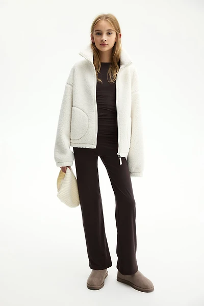 Flared Yoga Leggings with SoftMove™