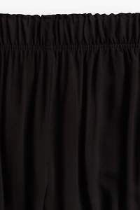Crop Pull-on Pants