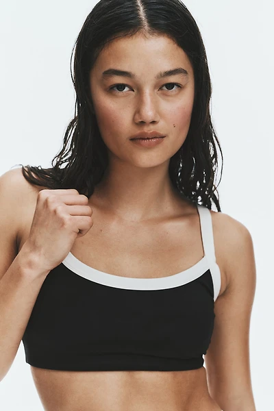 Medium Support Sports Bra with SoftMove™
