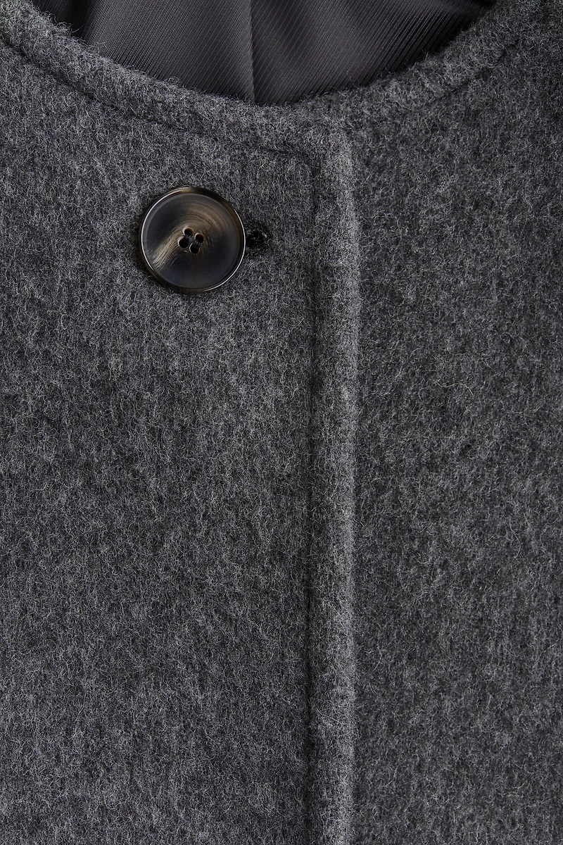 Manteau en laine mélangée avec écharpe