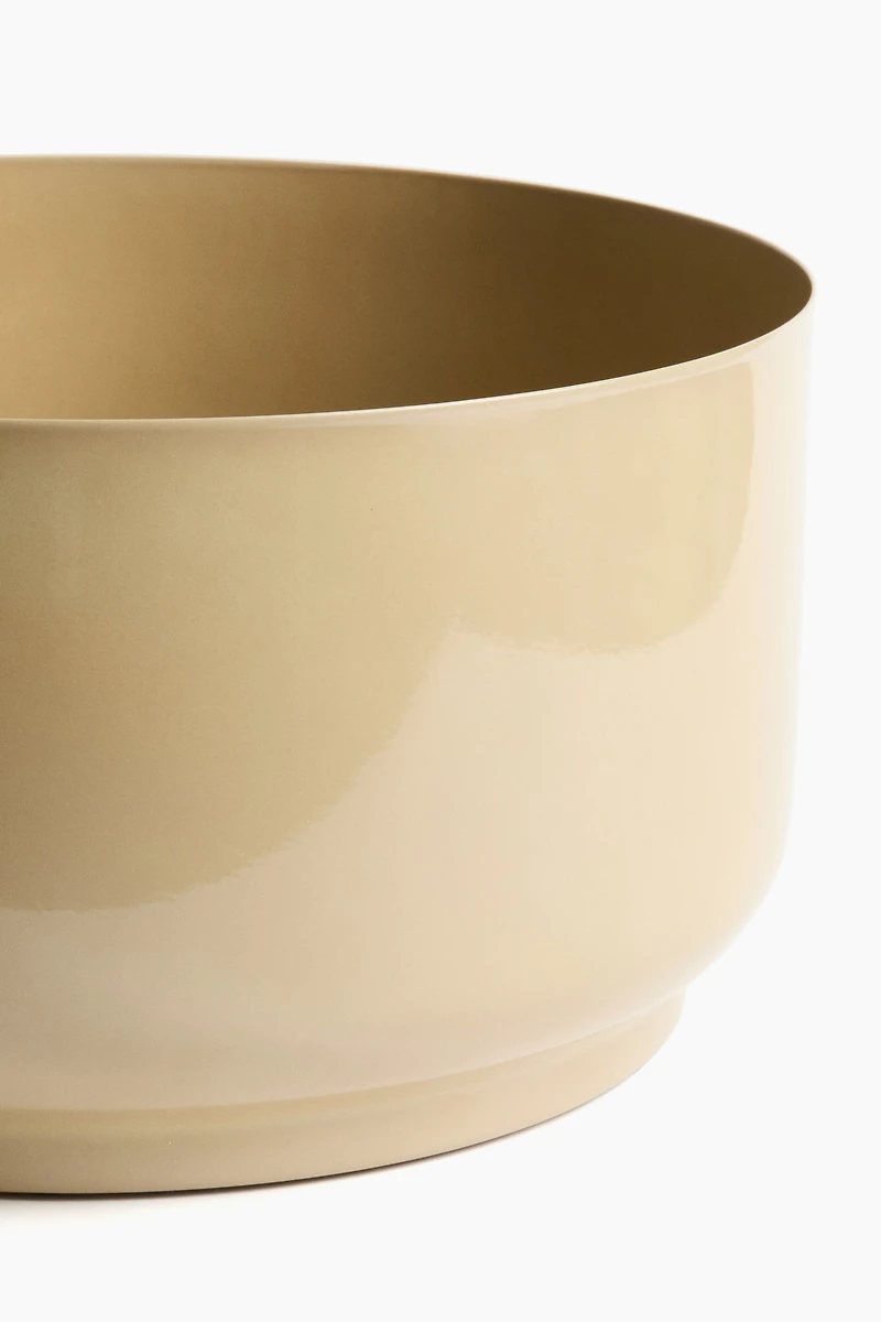 Cache-pot large en métal