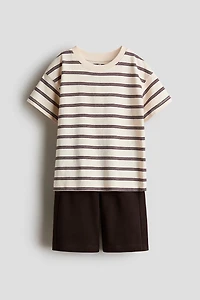 2-Piece T-Shirt and Shorts Set